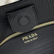 Prada Medium leather bag - Image 9