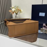 Prada Medium leather bag - Image 4