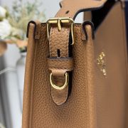 Prada Medium leather bag - Image 7