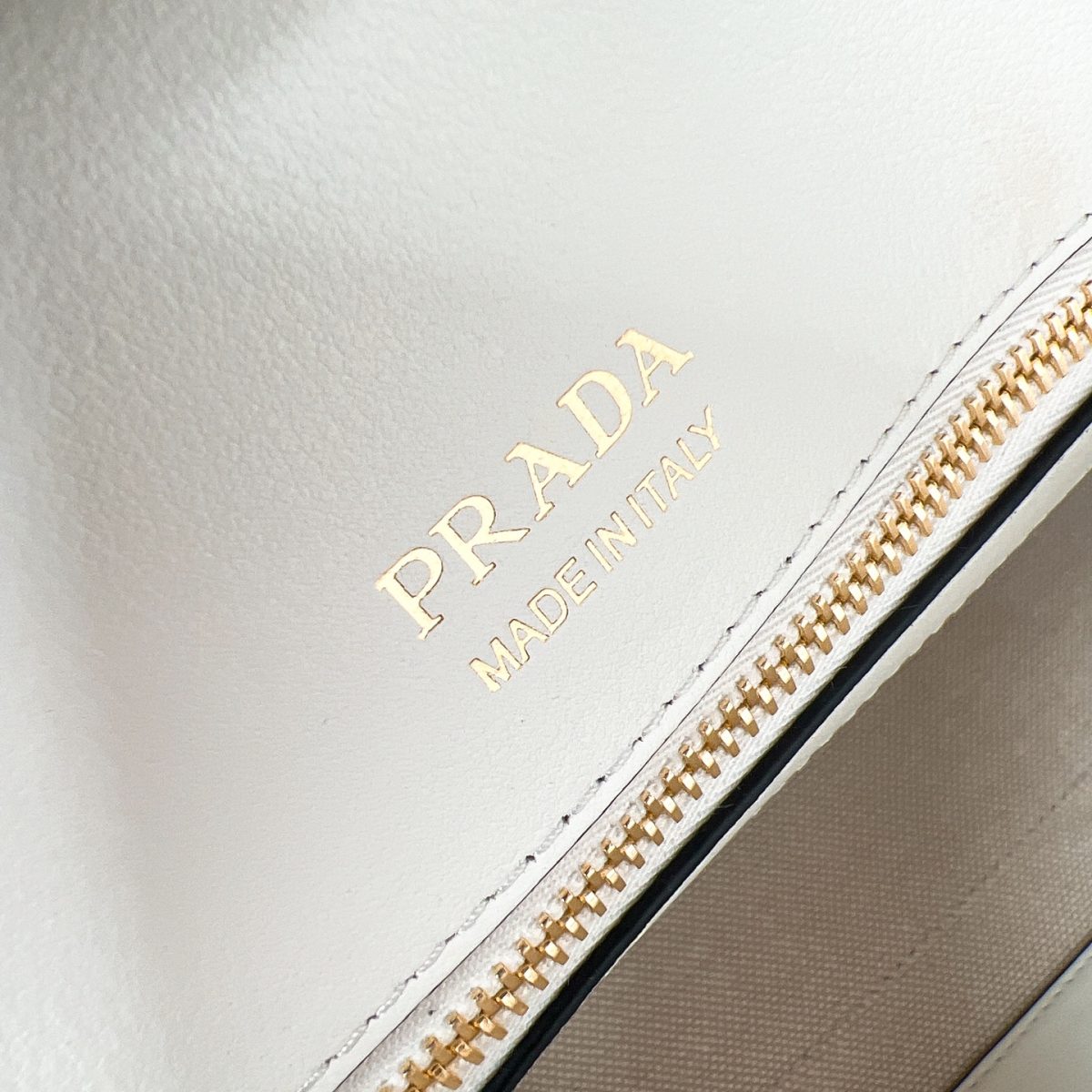 Prada Medium Linen Blend And Leather Tote Bag - Image 8