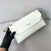 Prada Doux medium leather shoulder bag - Image 6