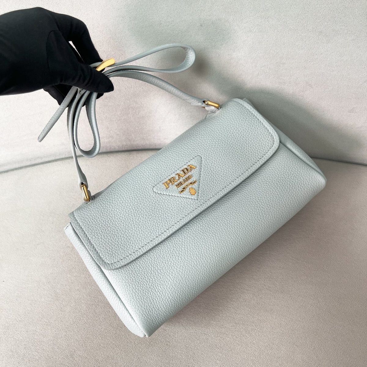 Prada Small Leather Shoulder Bag - Image 6