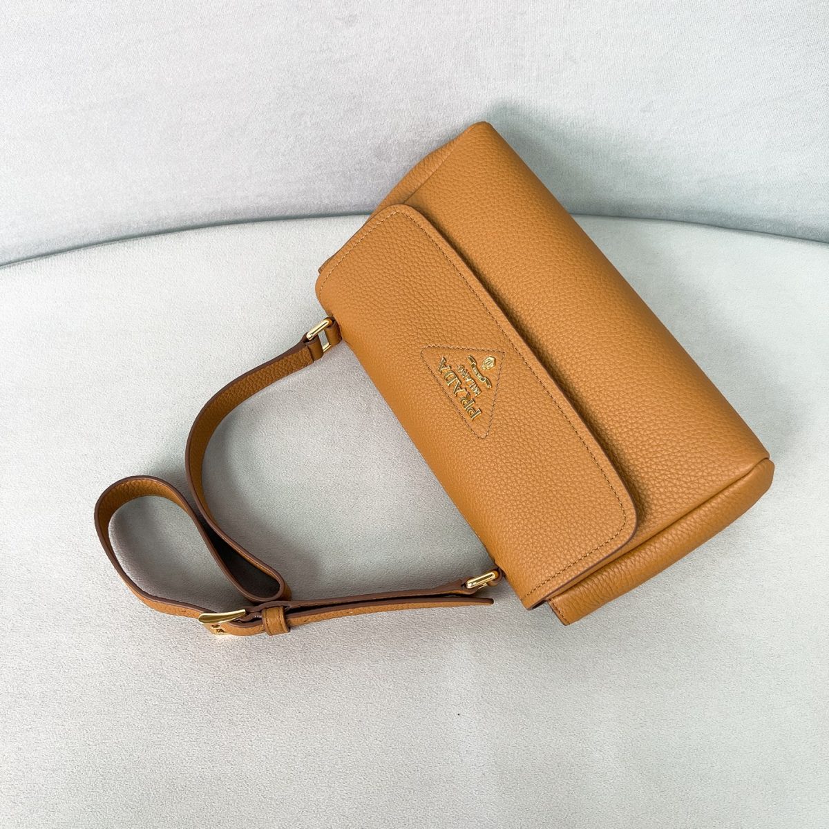 Prada Small Leather Shoulder Bag - Image 5