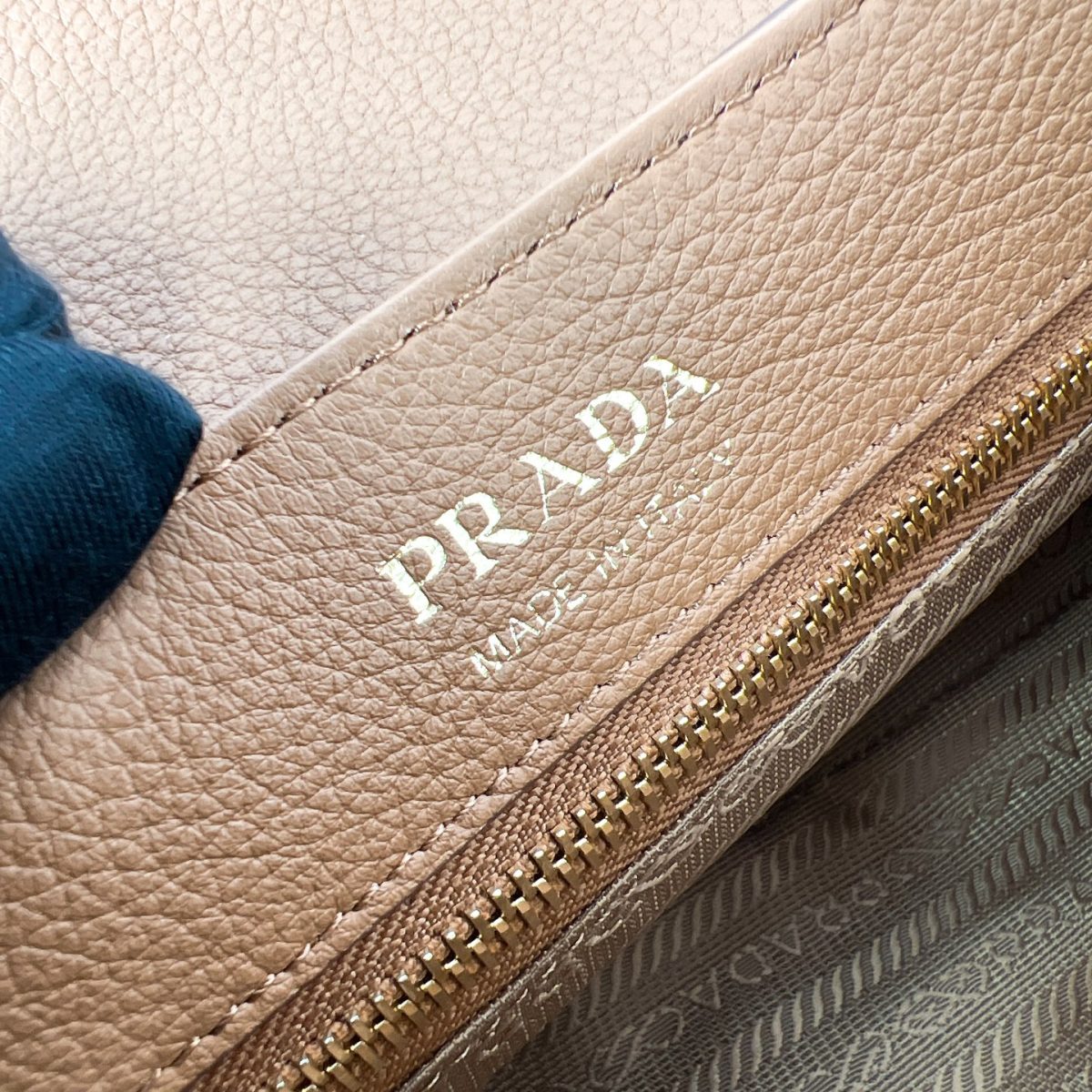 Prada Small Leather Shoulder Bag - Image 8