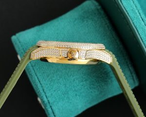 Best Swiss Super Clone Patek Aquanaut 5168G Replica 40mm Green Dial Rose Gold Diamond photo review