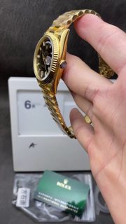 Best Swiss Super Clone Rolex Day-Date 228238 Replica – 40mm Gold & Black AAA+ - Image 3
