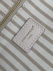 LV Neverfull MM - Image 9