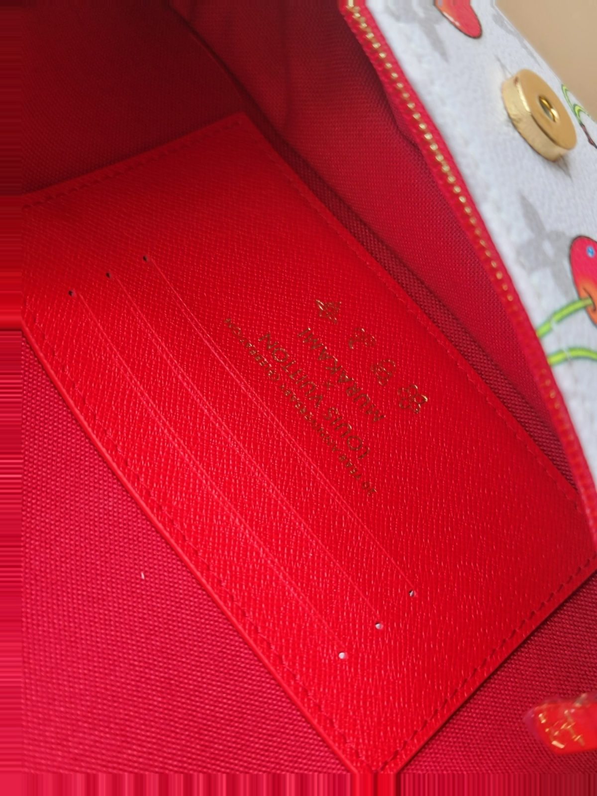 LV x TM Wallet On Chain Ivy - Image 9