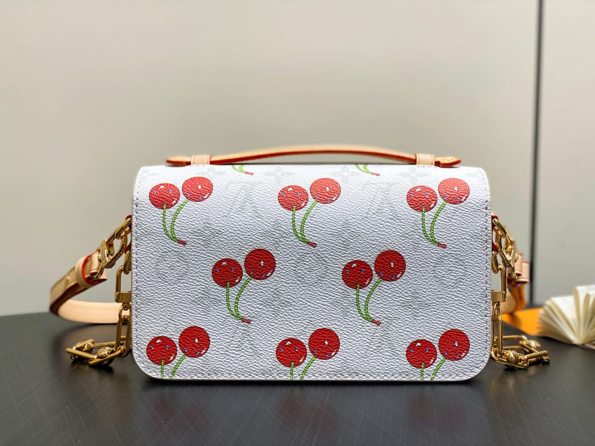LV x TM Pochette Métis East West - Image 3