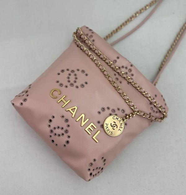 Chanel Mini 22bag