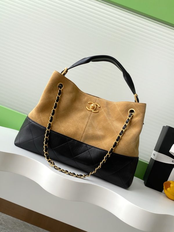 Chanel Shopping Bag