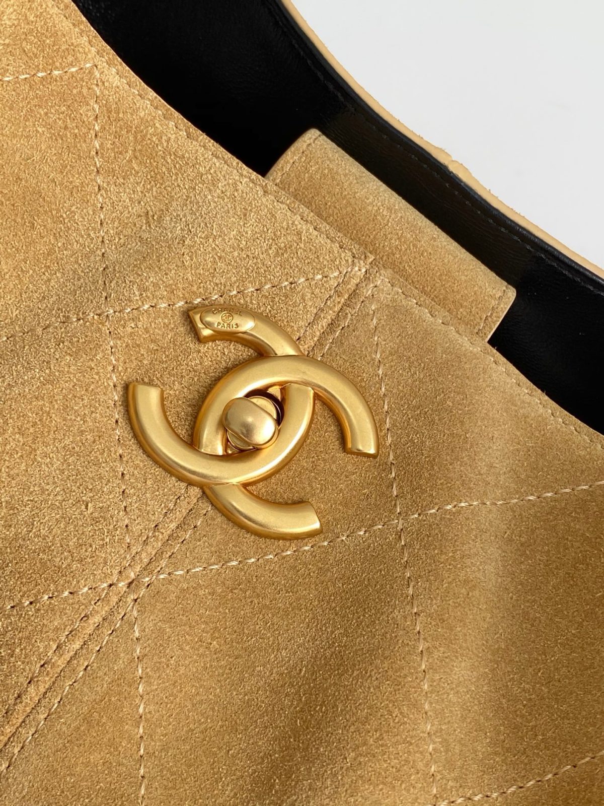 Chanel Shopping Bag - Image 4