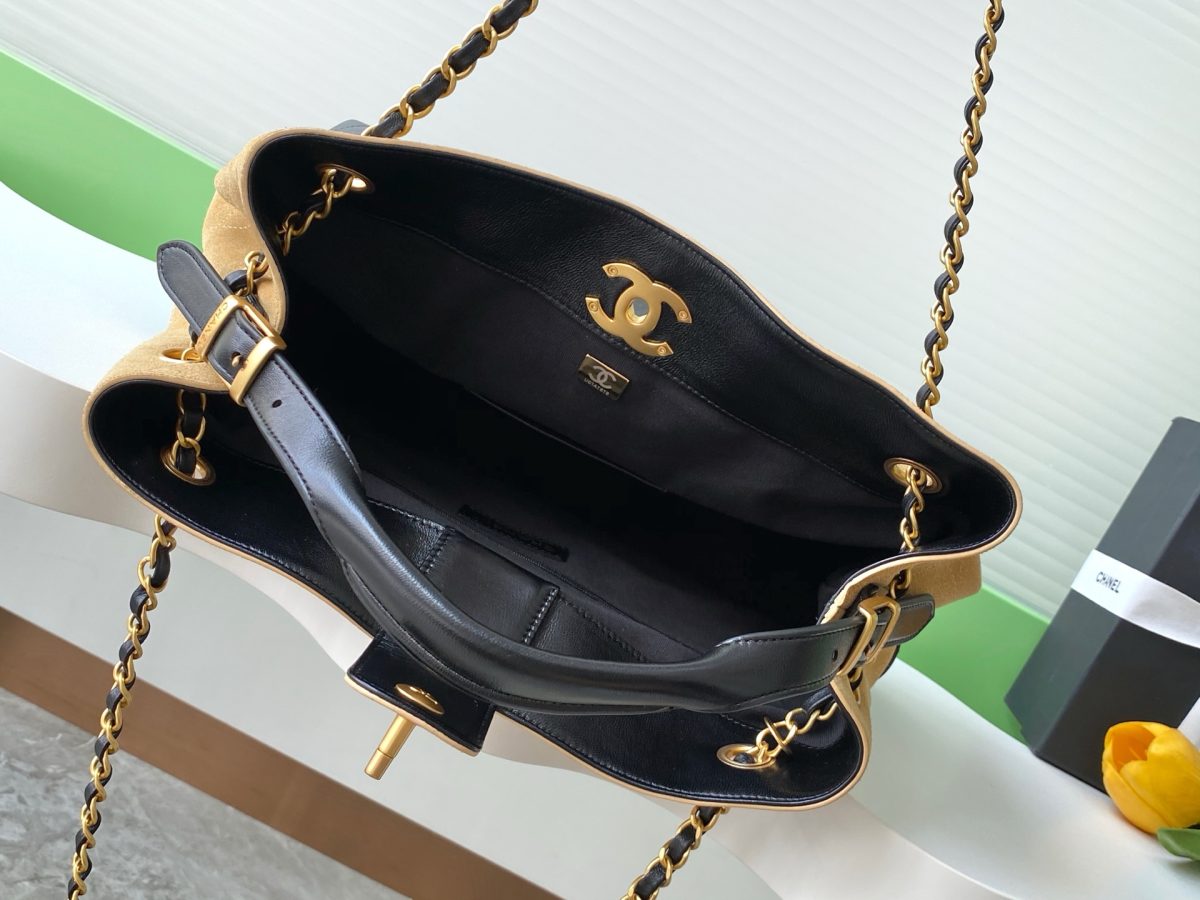Chanel Shopping Bag - Image 6