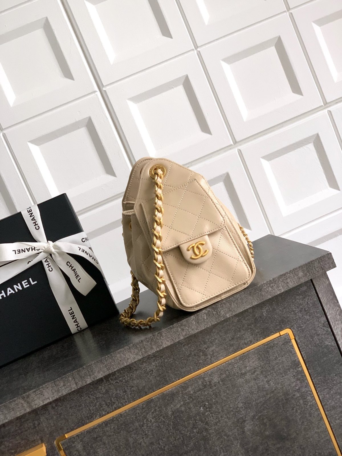 Chanel Small Hobo Bag - Image 4