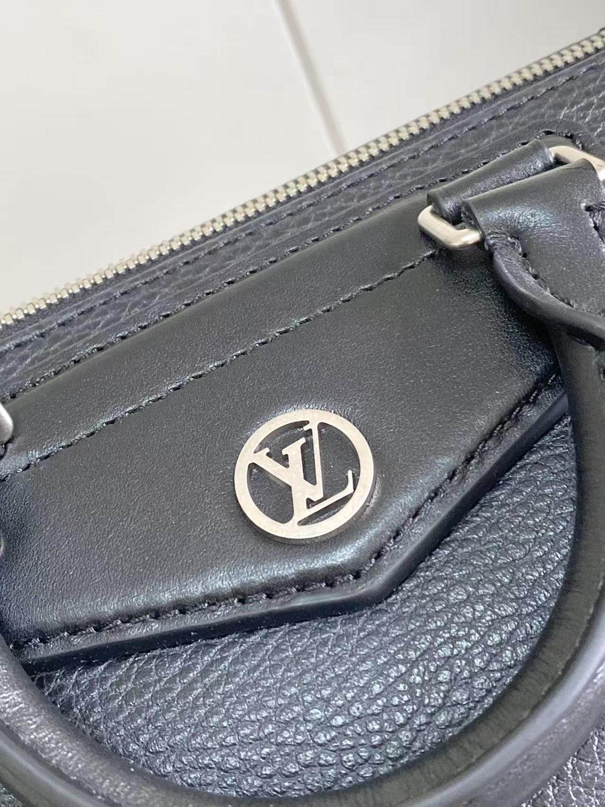 Nano LV Biker - Image 6