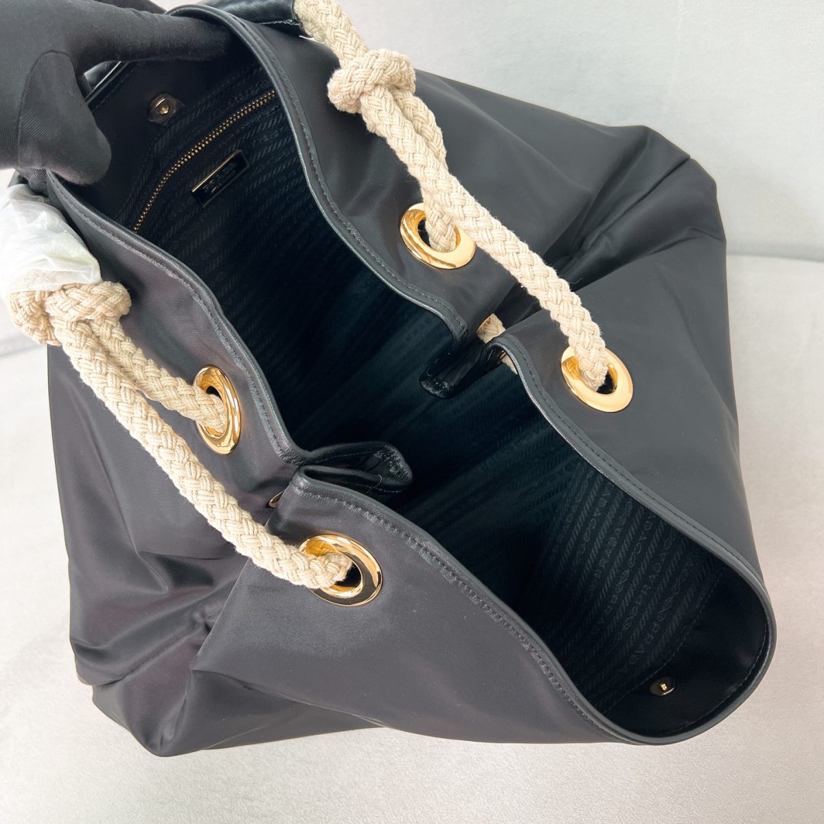 Prada Mariner large Re-Nylon shoulder bag - Image 8
