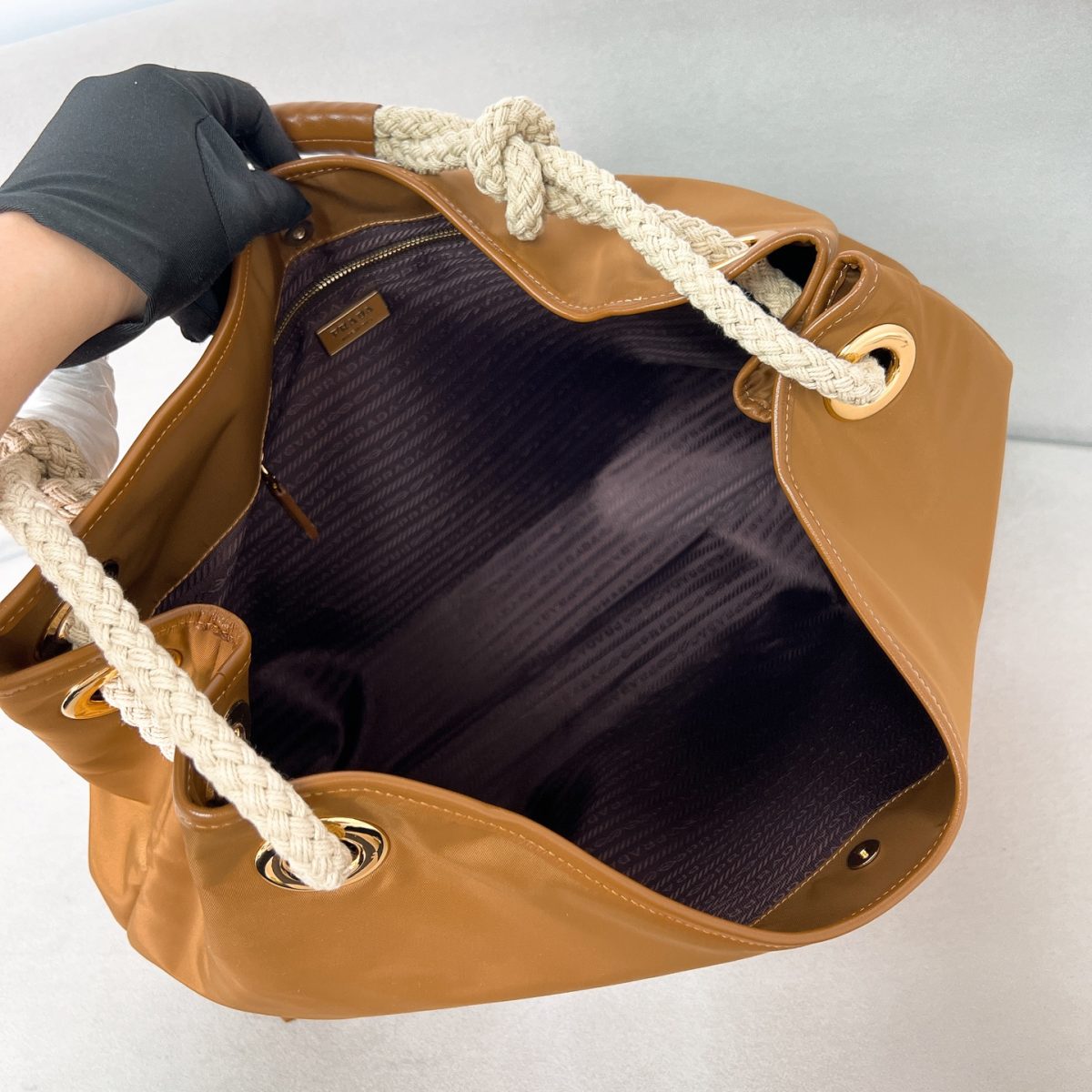 Prada Mariner large Re-Nylon shoulder bag - Image 6