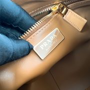 Prada Aimée medium leather shoulder bag - Image 8