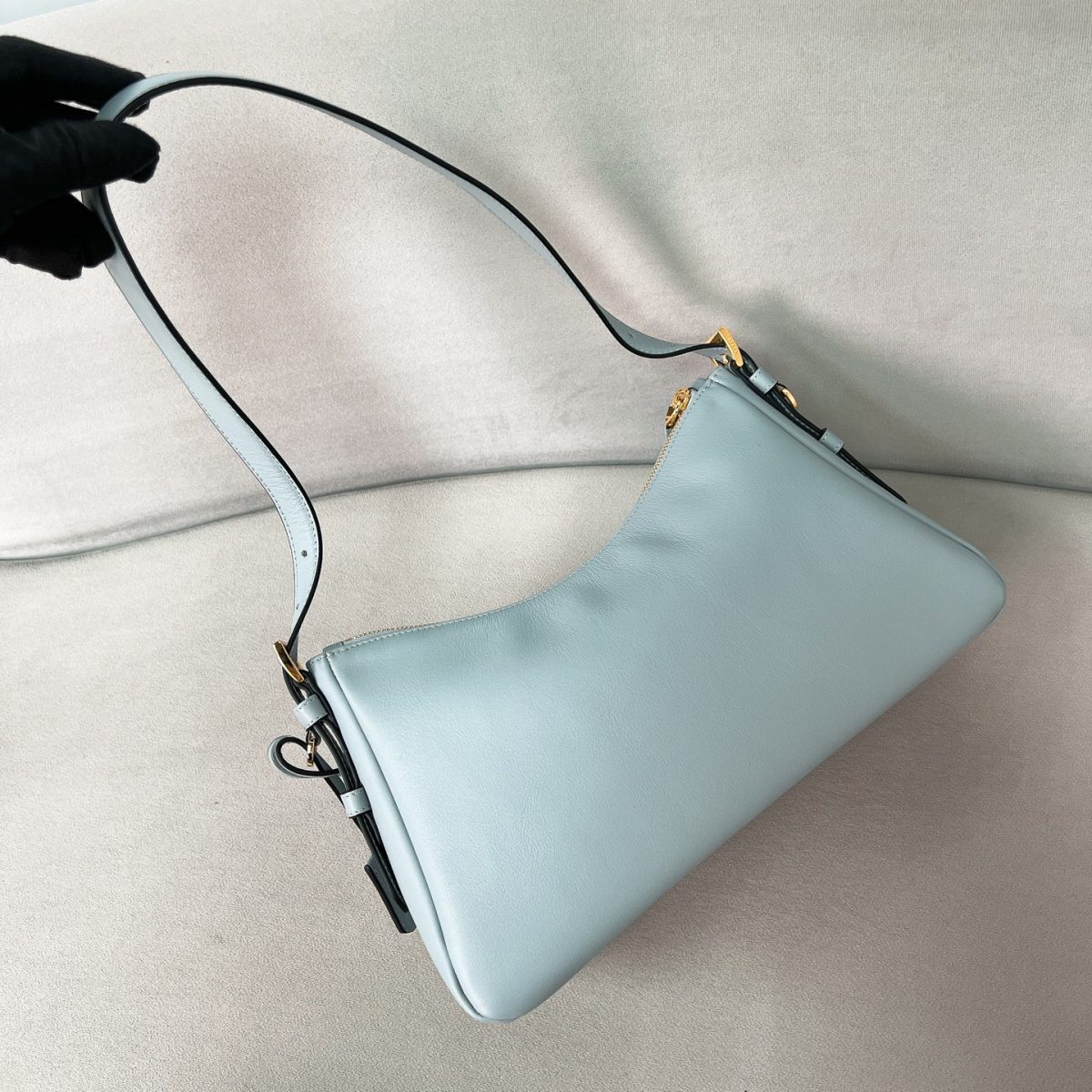 Prada Aimée medium leather shoulder bag - Image 3