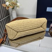 Prada Aimée large crochet and leather bag - Image 4