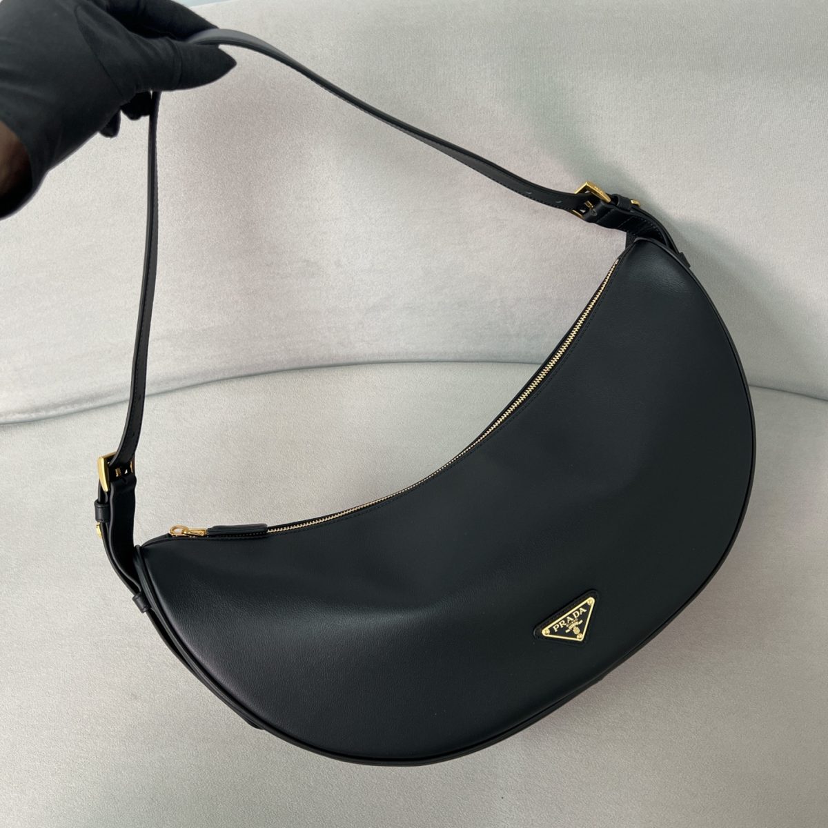 Prada Demi-lune large leather shoulder bag - Image 2