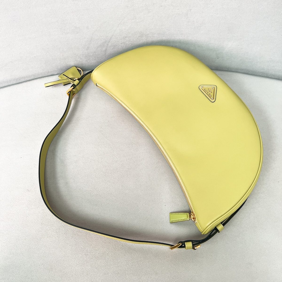 Prada Demi-lune large leather shoulder bag - Image 3