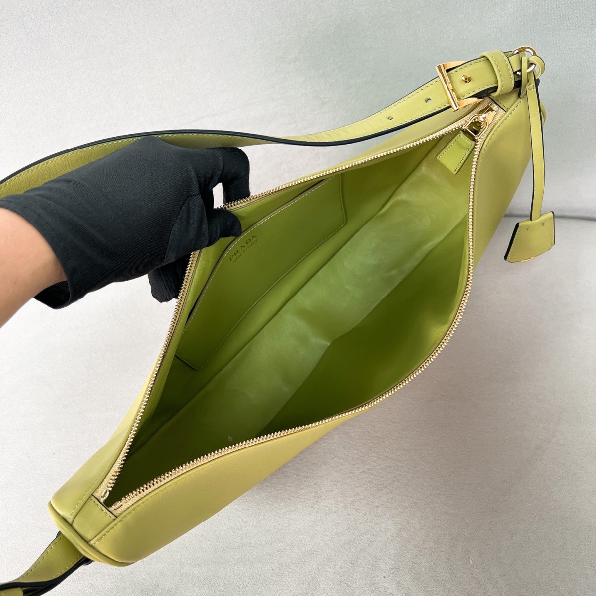 Prada Demi-lune large leather shoulder bag - Image 7