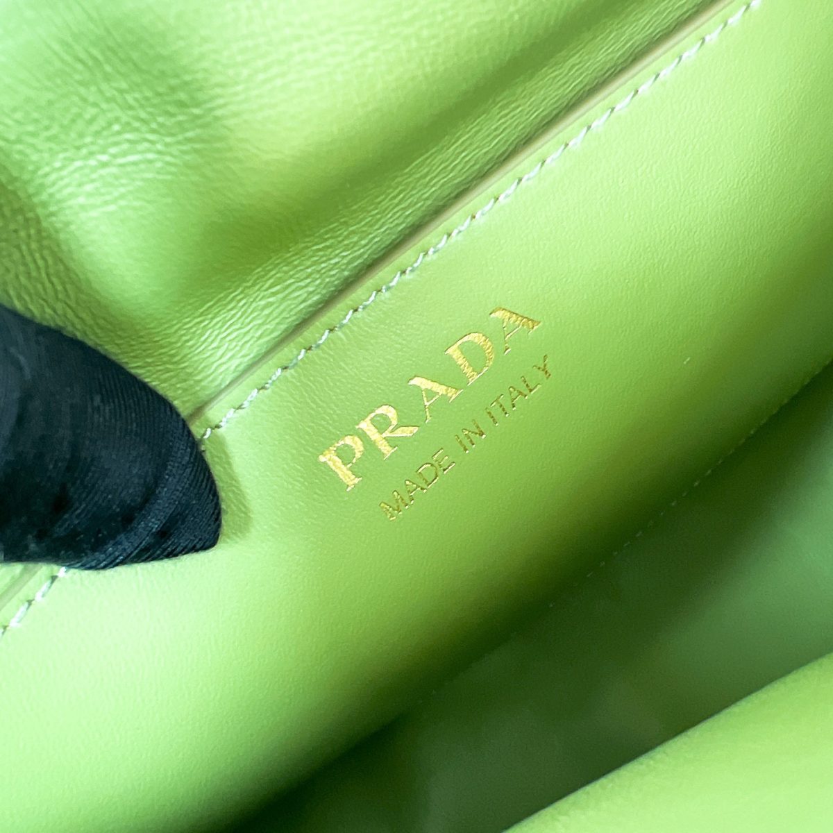Prada Demi-lune large leather shoulder bag - Image 8