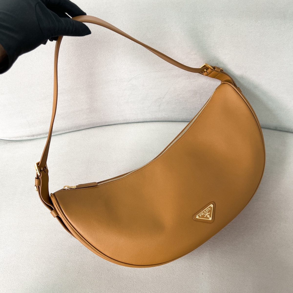 Prada Demi-lune large leather shoulder bag - Image 2