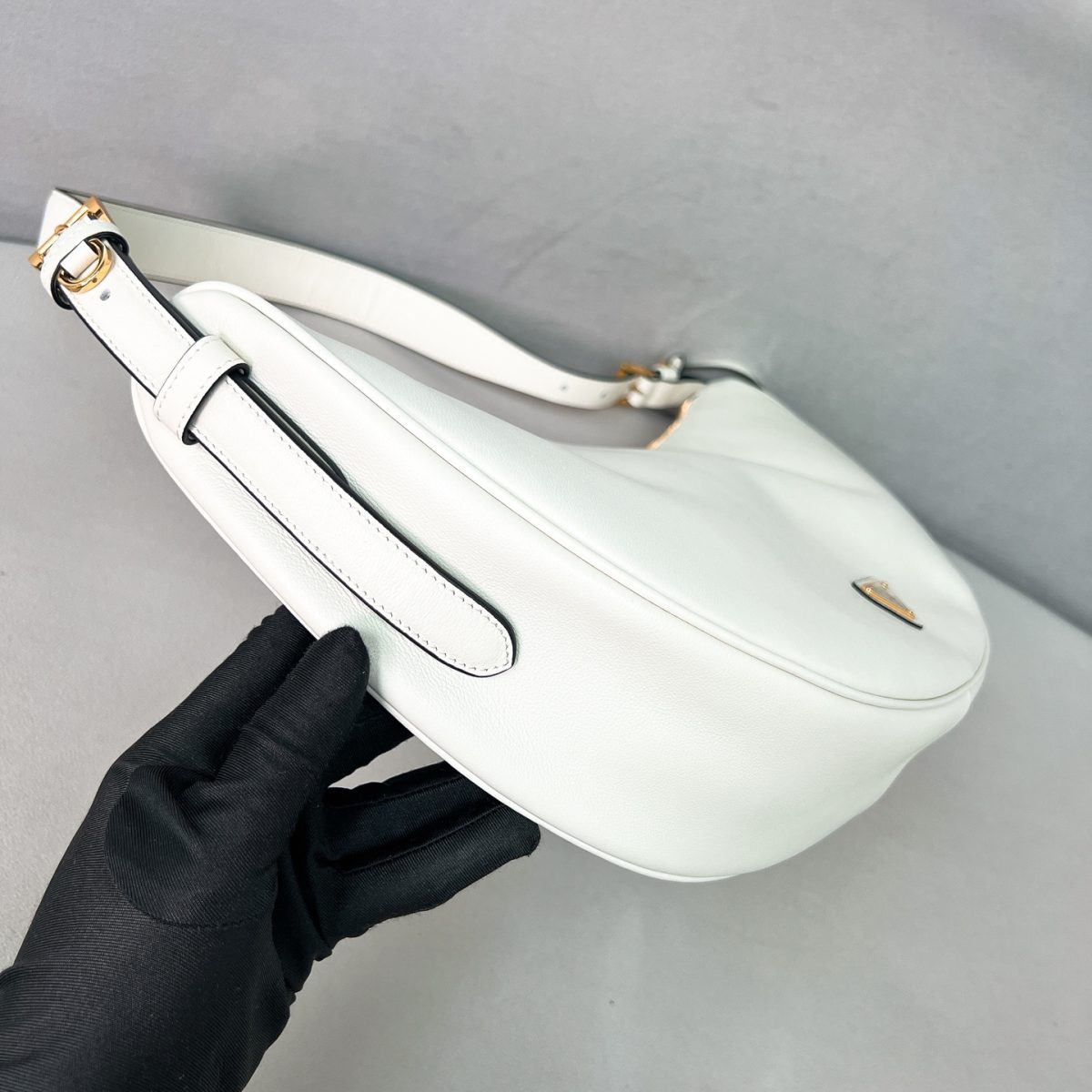 Prada Demi-lune large leather shoulder bag - Image 4