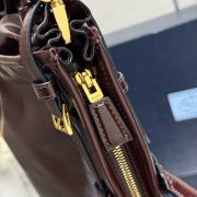 Prada Bonnie large leather handbag - Image 7