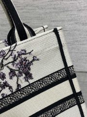 Dior Book Tote Small Bag - Image 5