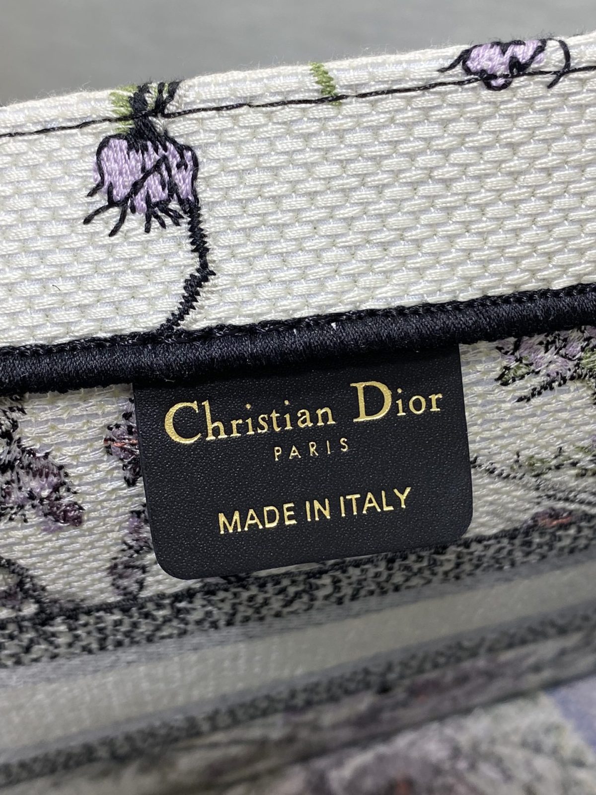 Dior Book Tote Small Bag - Image 9