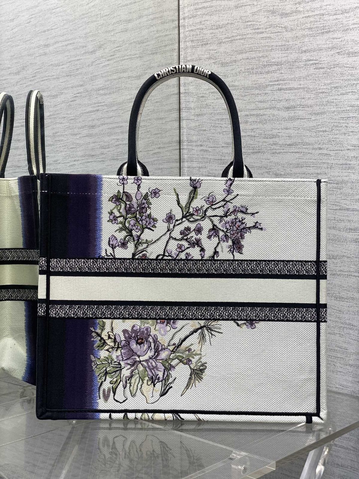 Dior Book Tote Large Bag - Image 2