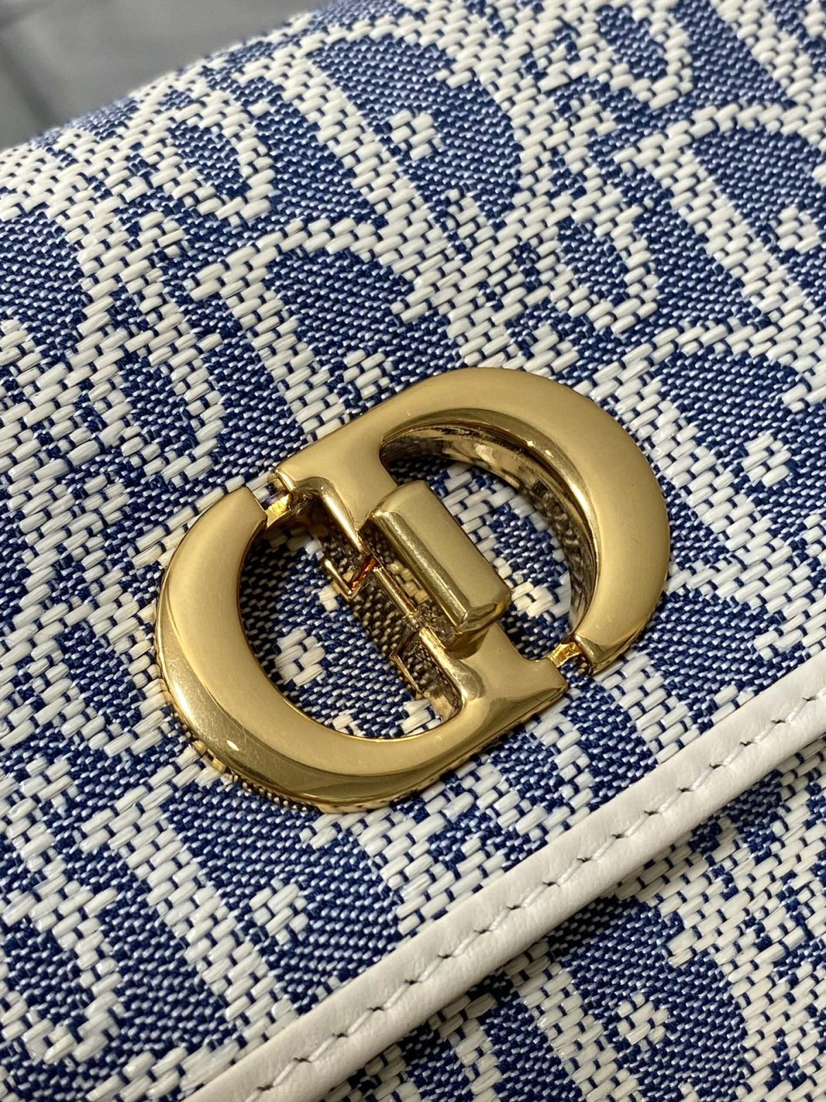 Dior Caro Miss Chain Bag - Image 3