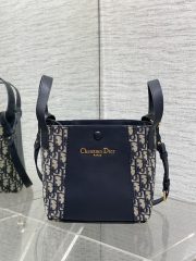 Dior Small Signature Bucket Bag - Image 6