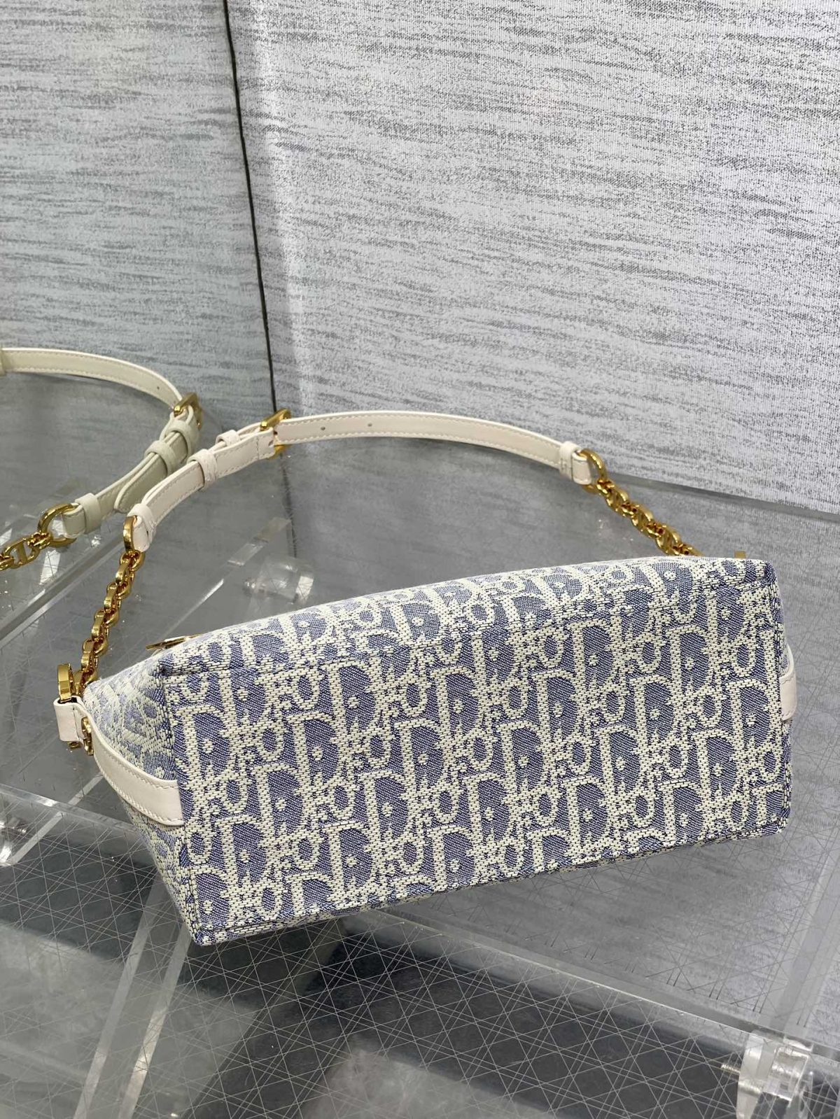 Diorstar Hobo Bag with Chain - Image 7