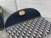 Dior 30 Montaigne Clutch Bag - Image 8