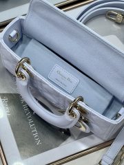 Dior Lady D-Joy Medium Bag - Image 9