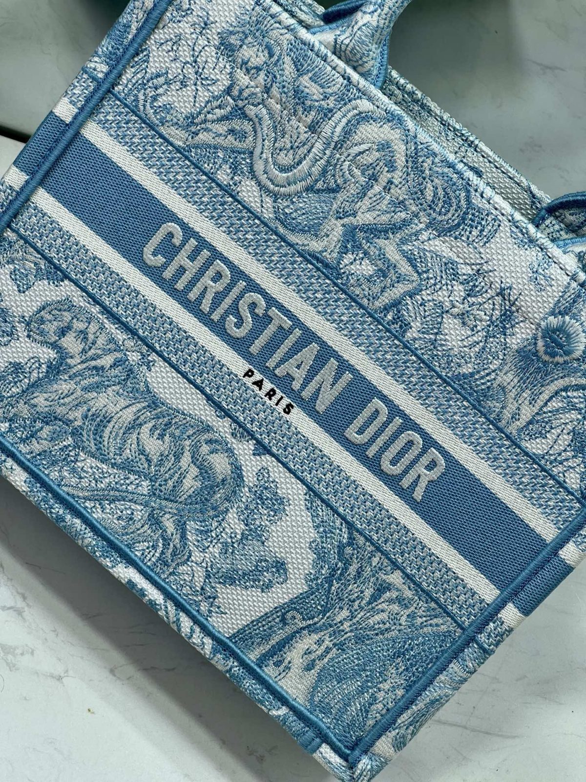 Dior Book Tote Small Bag - Image 7