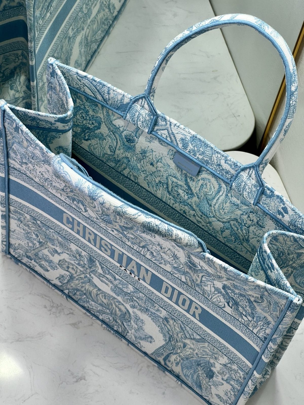 Dior Book Tote Large Bag - Image 9