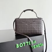 Bottega Veneta Knot Lock Bag - Image 3