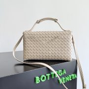 Bottega Veneta Knot Lock Bag - Image 3