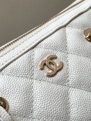 Chanel Chain Bag - Image 5