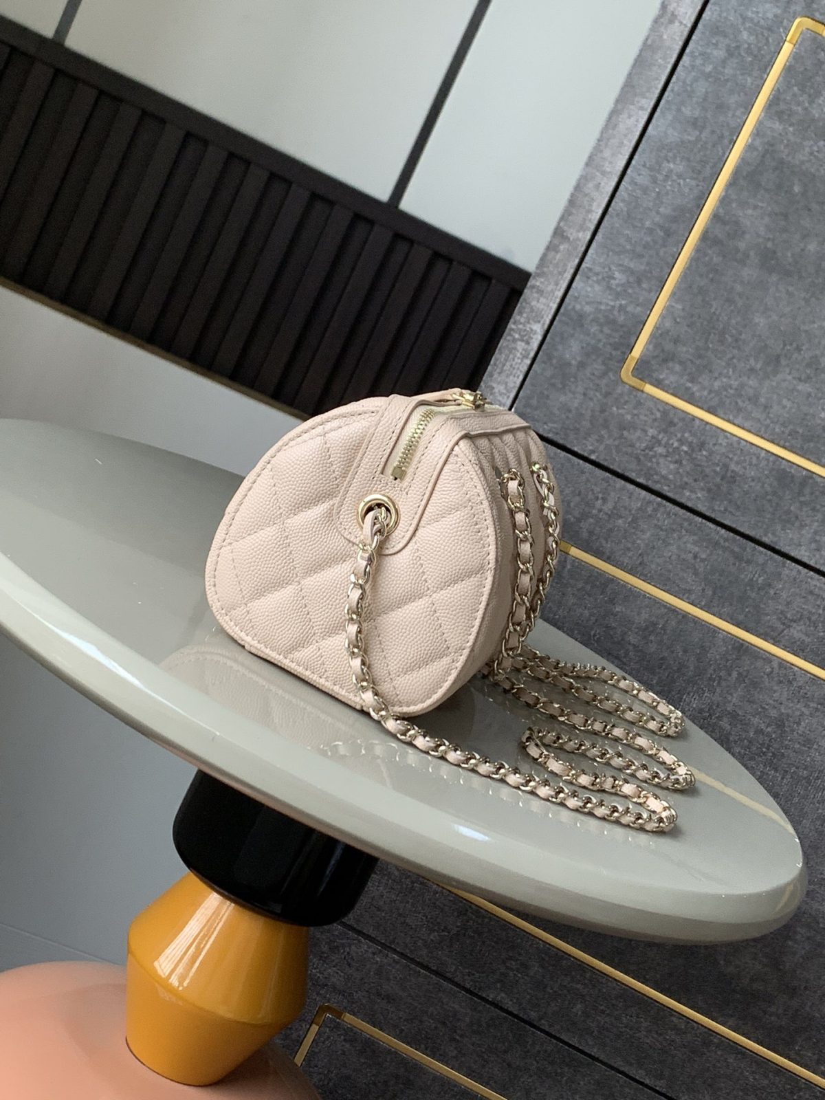 Chanel Chain Bag - Image 3