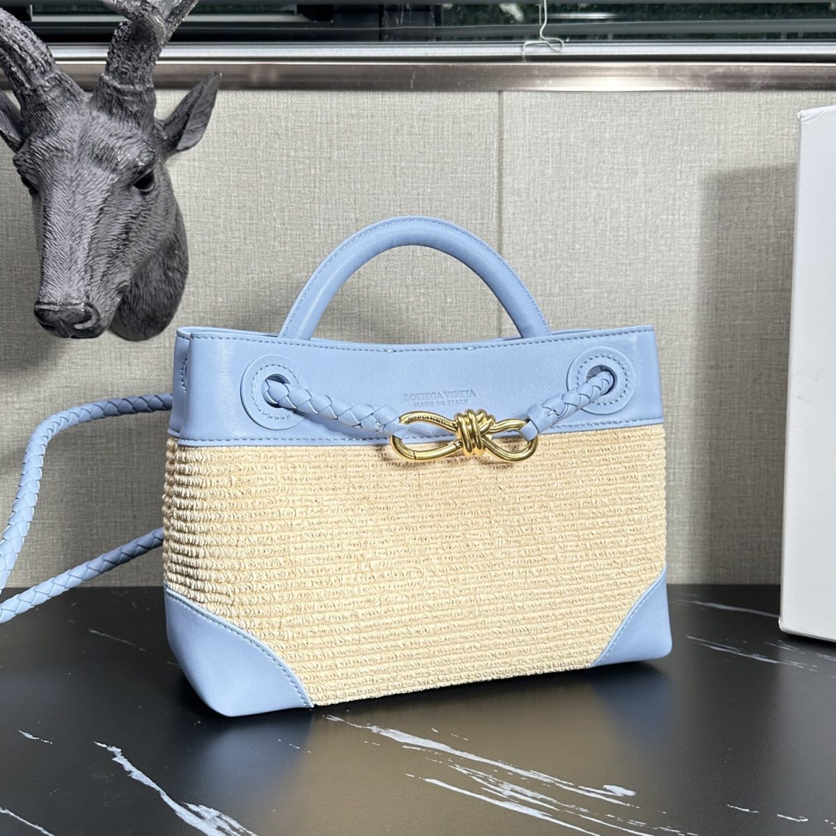 Bottega Veneta  Small Andiamo - Image 2
