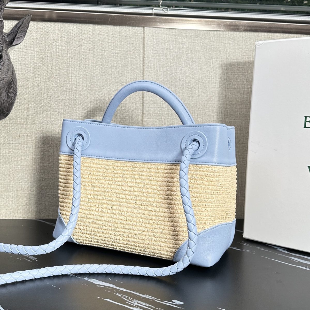 Bottega Veneta  Small Andiamo - Image 3