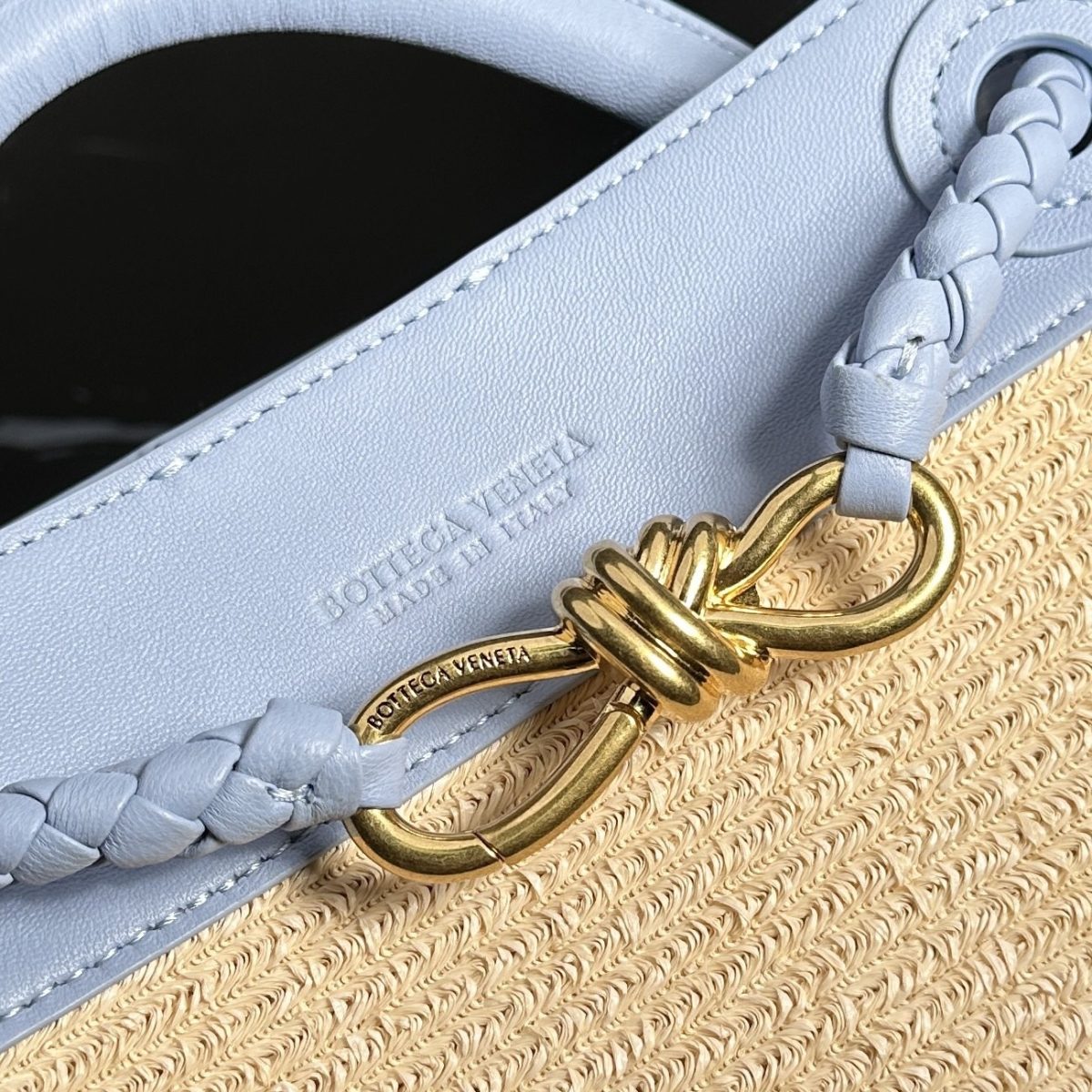 Bottega Veneta  Small Andiamo - Image 8