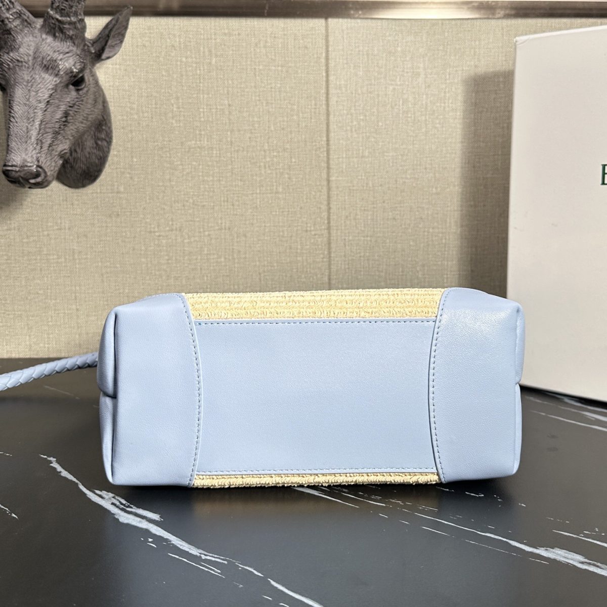 Bottega Veneta  Small Andiamo - Image 5