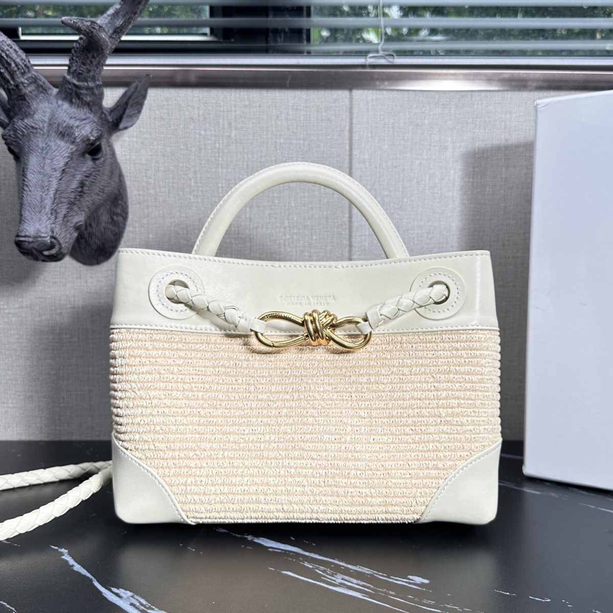 Bottega Veneta  Small Andiamo - Image 1
